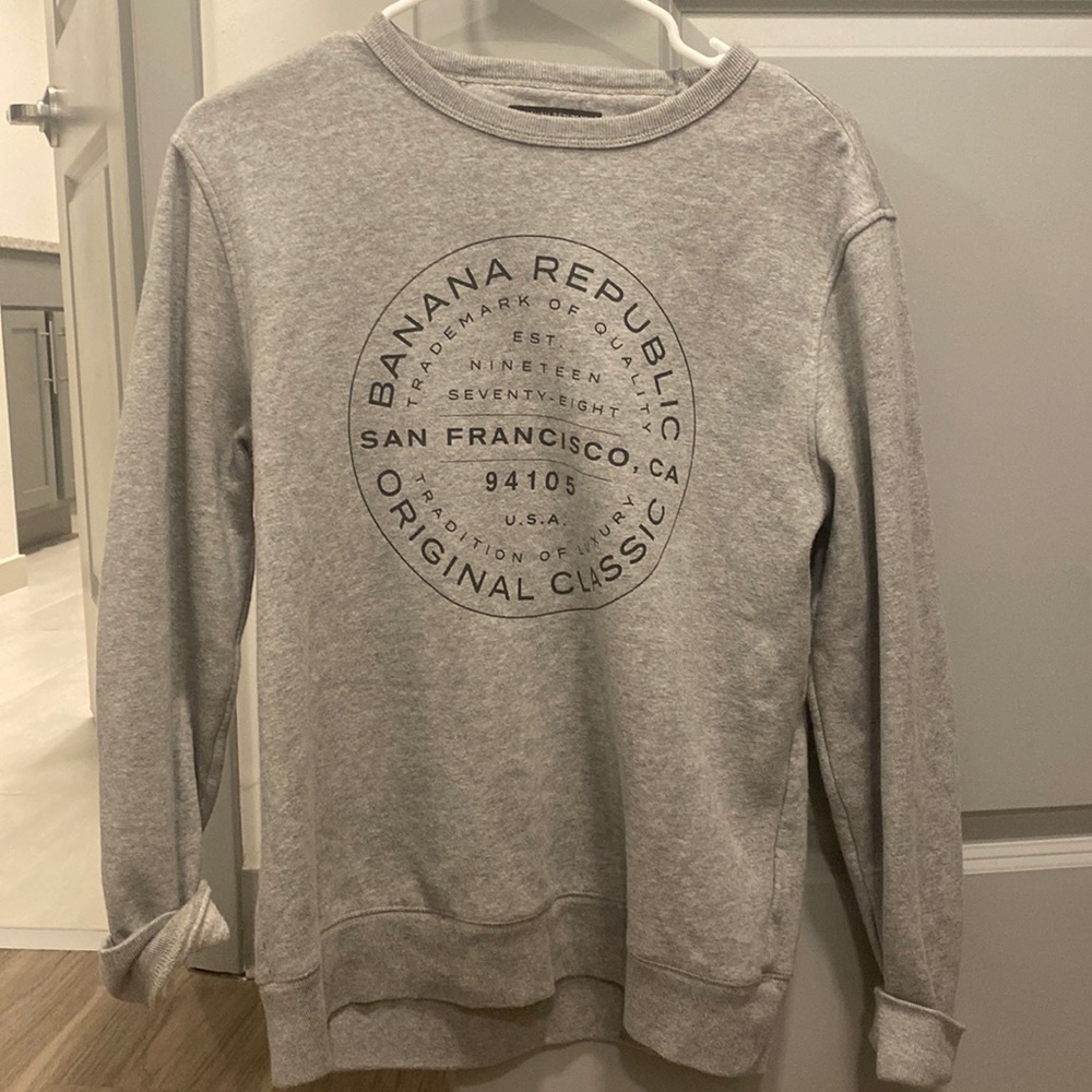 Grey banana republic crewneck
